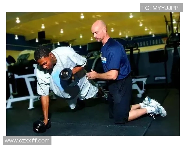 火箭球星在社交媒体分享训练日常，网友点赞不断